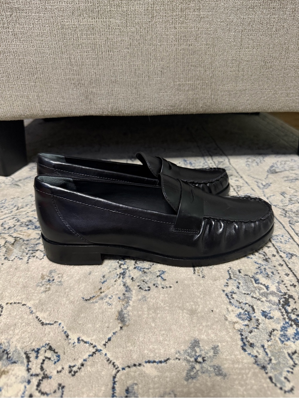 Reformation Ani Ruched Penny Loafer Black - Picture 4 of 10